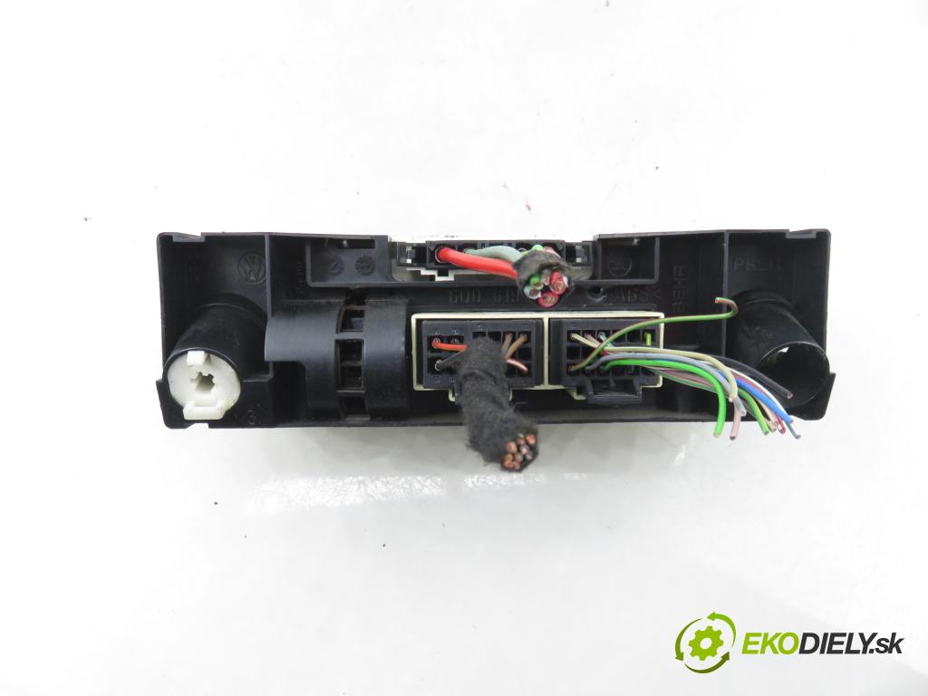 VW POLO (9N_) HB 2006 51,00 1.4 TDI - BNM 1422,00 Panel kúrenia KLIMATIZACE: 6Q0820045G