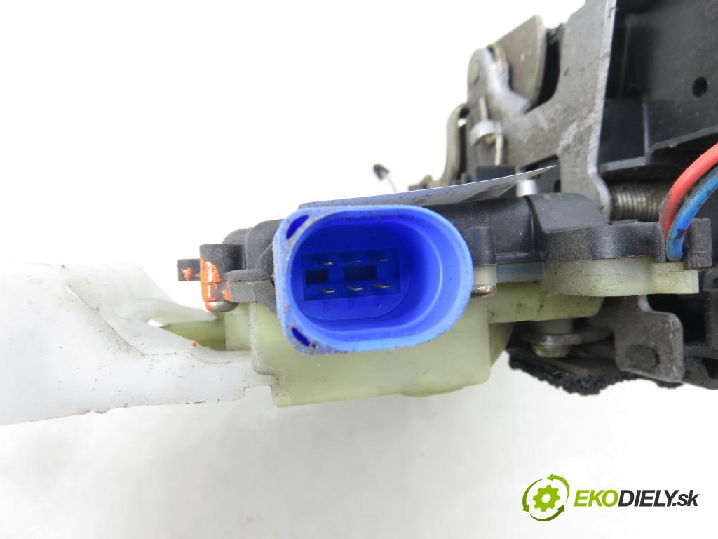 VW POLO (9N_) HB 2006 51,00 1.4 TDI - BNM 1422,00 zámok 3B4839015AG