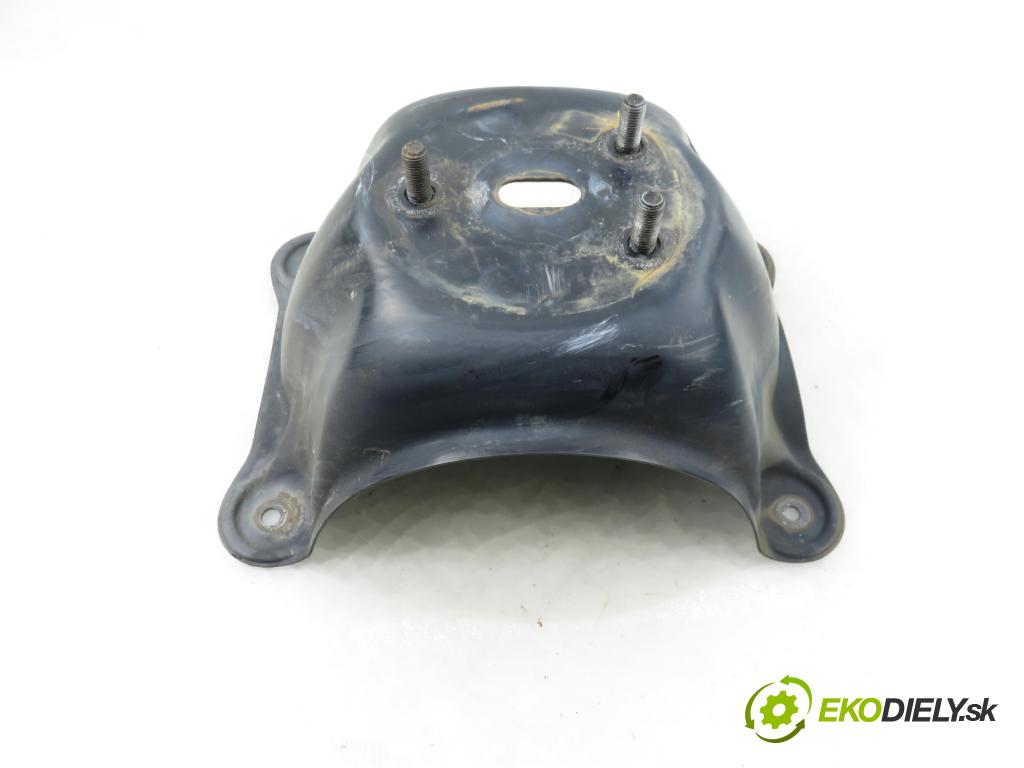 TOYOTA RAV 4 I (_A1_) SUV 1994 95,00 2.0 4WD - 3S-FE 1998,00 Vešiak: KOLA: ZÁLOHOVANIE: