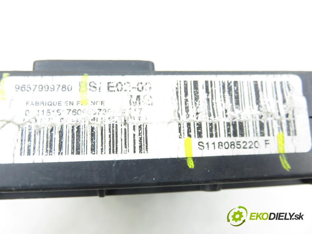 PEUGEOT 206 liftback (2A/C) HB 2007 50,00 1.4 HDi 8V 70 - 8HZ 1398,00 MODUL BSI S118085220F ; 9657999780