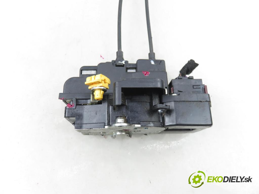 CHEVROLET CAPTIVA (C100, C140) SUV 2007 110,00 2.0 D 4WD 1991,00 zámok