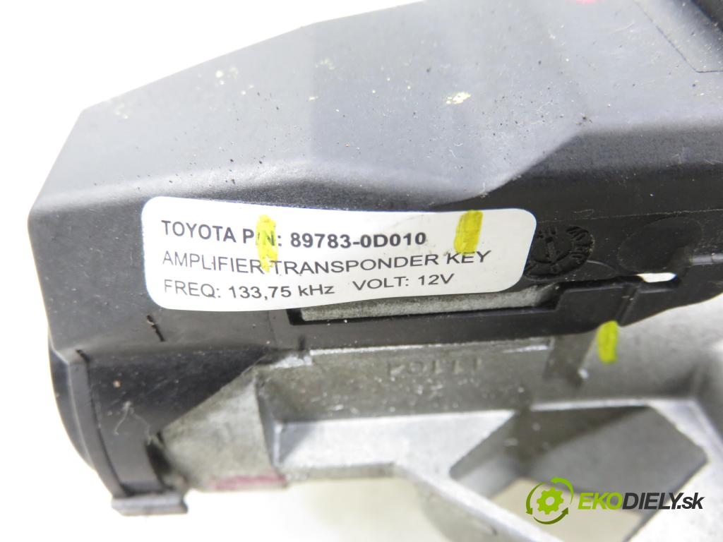 TOYOTA YARIS (_P1_) HB 2004 50,00 1.0 VVT- i 68 - 1SZ-FE 998,00 spinačka 450200D01 ; 897830D010 (Spínacia skrinka)