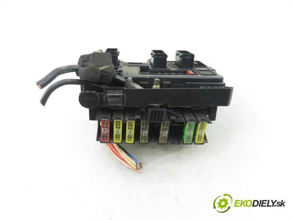 PEUGEOT 206 liftback (2A/C) HB 2007 50,00 1.4 HDi 8V 70 - 8HZ 1398,00 MODUL BSM U118470003L ; 9650618480