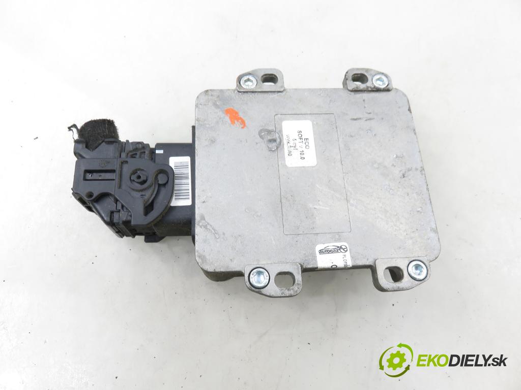 SKODA FELICIA II (6U1) HB 2000 55,00 1.6 MPI 75 - AEE 1598,00 řídící jednotka LPG 67R014903