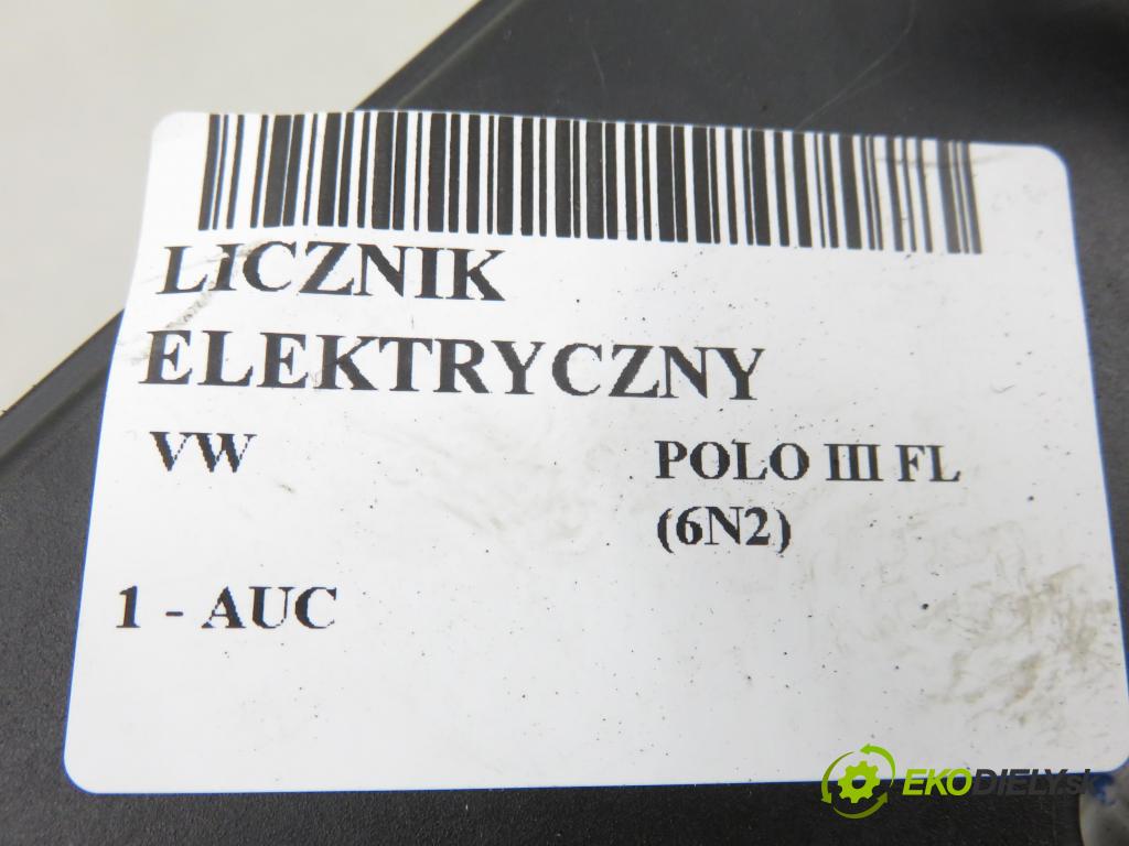 VW POLO (6N2) HB 2000 37,00 1.0 MPI 50 - AUC 999,00 Prístrojovka elektrický 6N0920804D