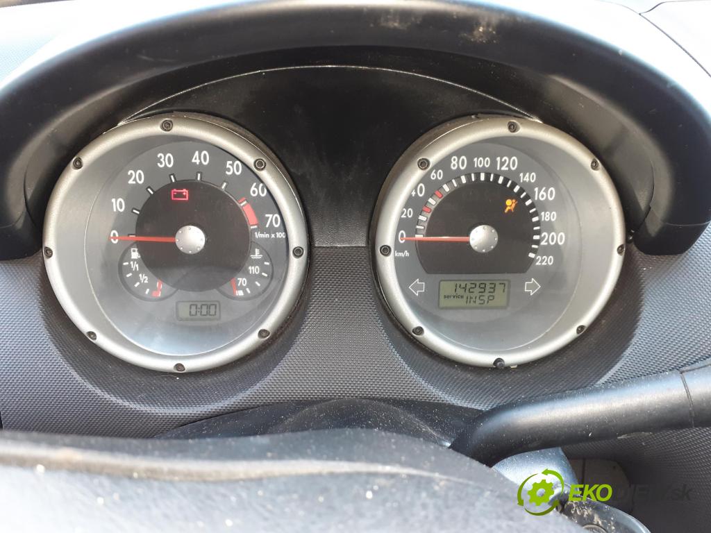 VW POLO (6N2) HB 2000 37,00 1.0 MPI 50 - AUC 999,00 Prístrojovka elektrický 6N0920804D