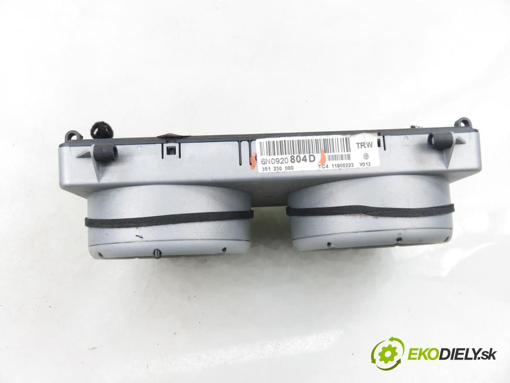 VW POLO (6N2) HB 2000 37,00 1.0 MPI 50 - AUC 999,00 Prístrojovka elektrický 6N0920804D