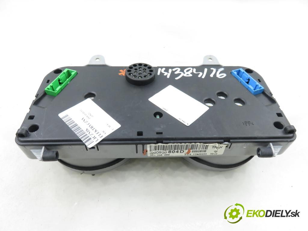 VW POLO (6N2) HB 2000 37,00 1.0 MPI 50 - AUC 999,00 Prístrojovka elektrický 6N0920804D