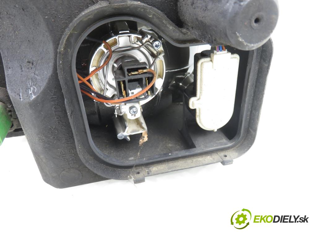 FORD TRANSIT Furgon (FA_ _) FURGON 2006 81,00 2.2 TDCi - QVFA 2198,00 světlo PP