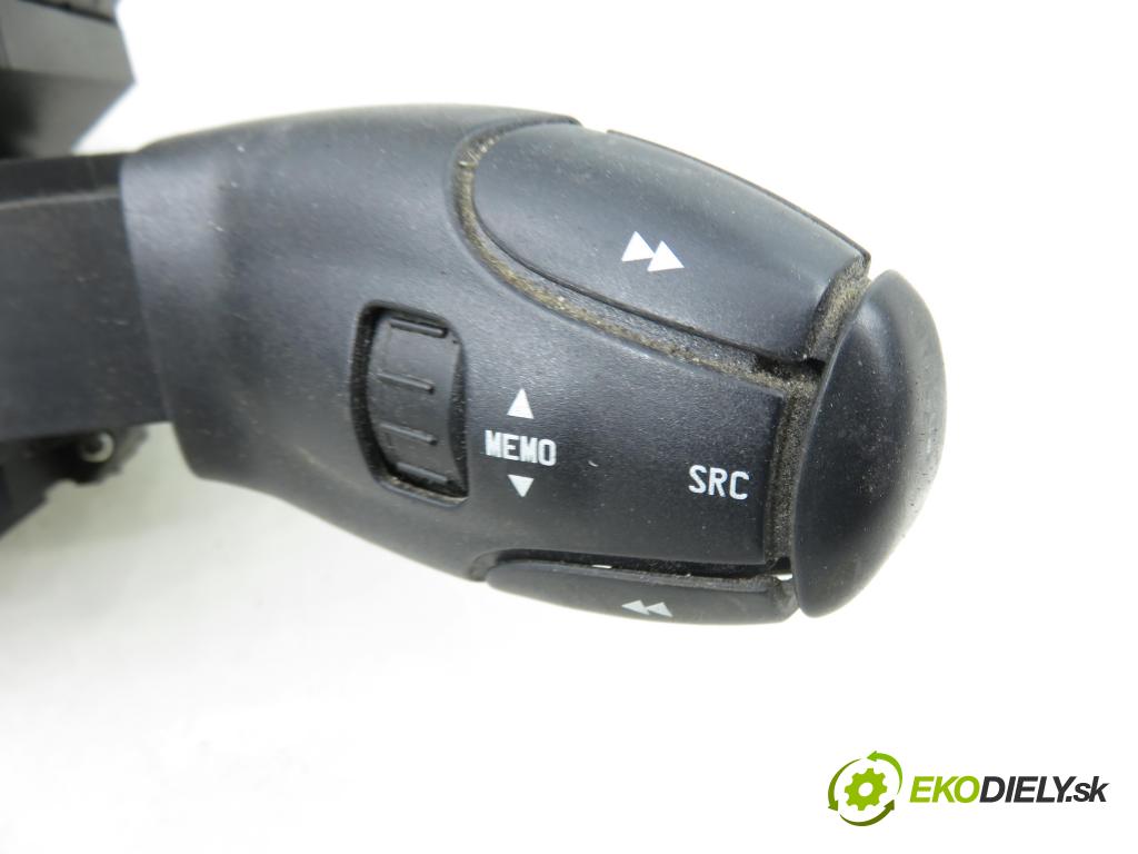 PEUGEOT 307 (3A/C) HB 2002 66,00 2.0 HDi 90 - RHY (DW10TD) 1997,00 páčka/prepínač VS34572468