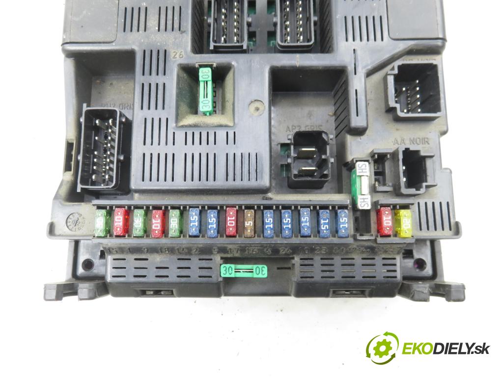 PEUGEOT 307 (3A/C) HB 2002 66,00 2.0 HDi 90 - RHY (DW10TD) 1997,00 MODUL BSI 9636760580 ; 9644098280