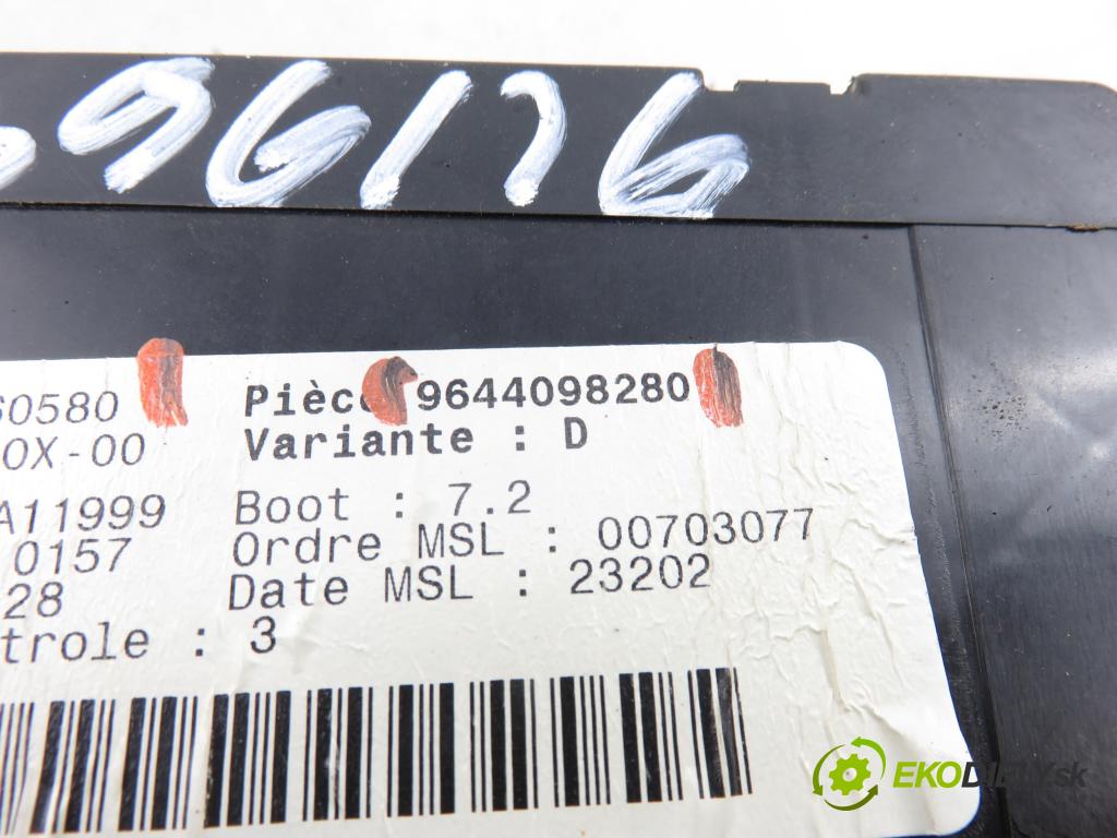 PEUGEOT 307 (3A/C) HB 2002 66,00 2.0 HDi 90 - RHY (DW10TD) 1997,00 MODUL BSI 9636760580 ; 9644098280