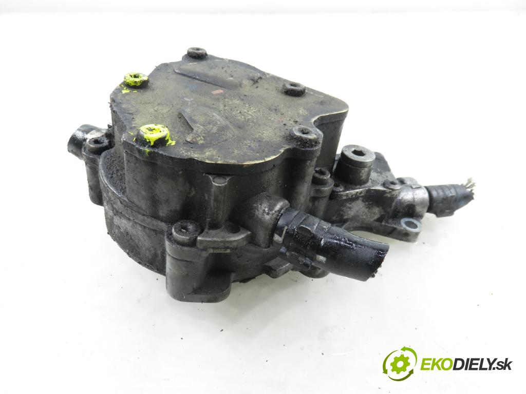 AUDI A4 (8D2, B5) SEDAN 2000 85,00 1.9 TDI - AJM 1896,00 Pumpa vákuová 038145209A