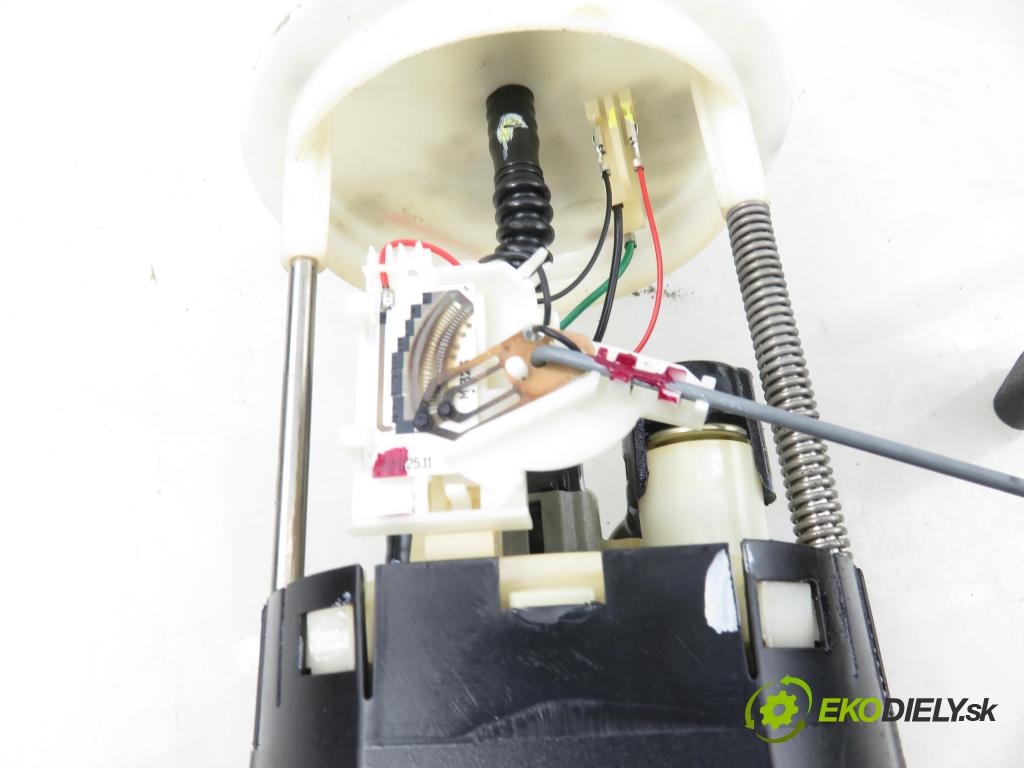 FIAT PUNTO (188_) HB 2004 44,00 1.2 60 - 188 A4.000 1242,00 Pumpa paliva 51709816