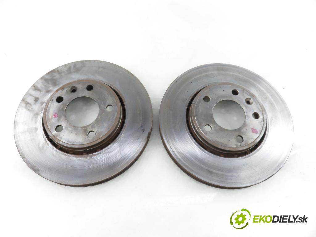 RENAULT TRAFIC II Skrzynia (FL) FURGON 2002 74,00 1.9 dCi - F9Q 760 1870,00 lamela kotouč brzdová PŘEDNÍ: 