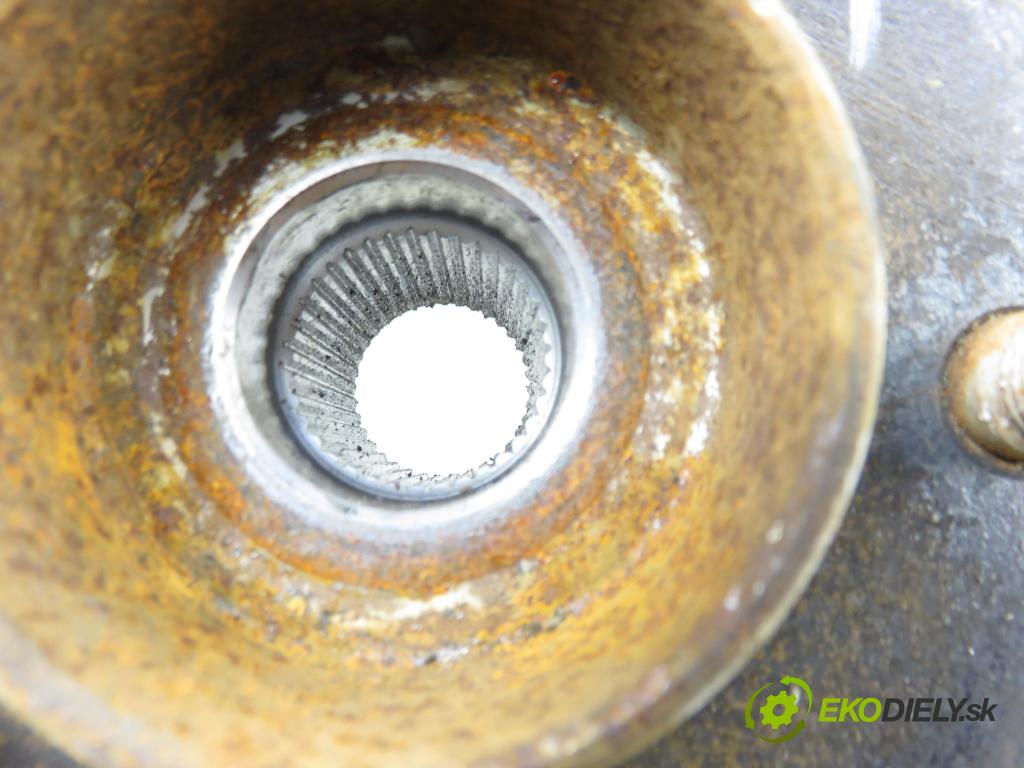 VOLVO V50 (MW) KOMBI 2005 103,00 2.4 - B 5244 S5 2435,00 náboj PP ABS 3M513K170