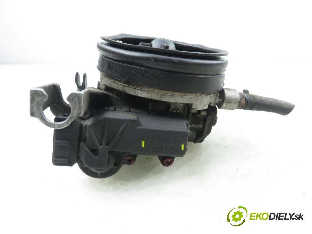 VW POLO (6N1) HB 1994 55,00 75 1.6 - AEA 1598,00 Vstrek 0132008601 ; 0438201502