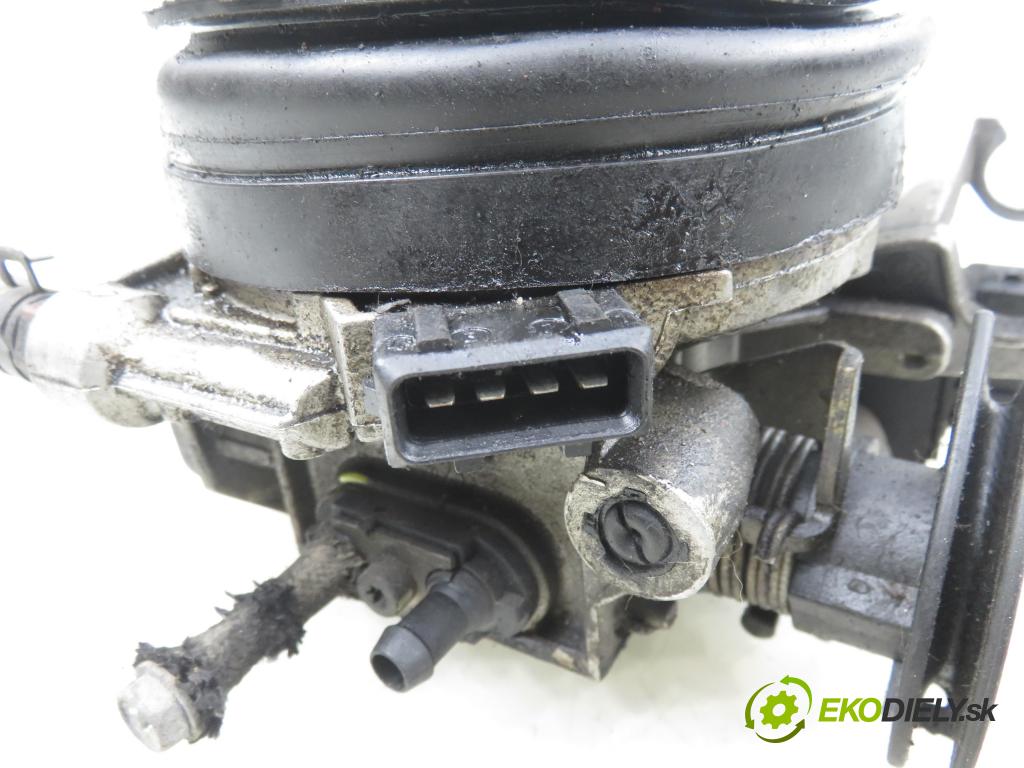 VW POLO (6N1) HB 1994 55,00 75 1.6 - AEA 1598,00 Vstrek 0132008601 ; 0438201502