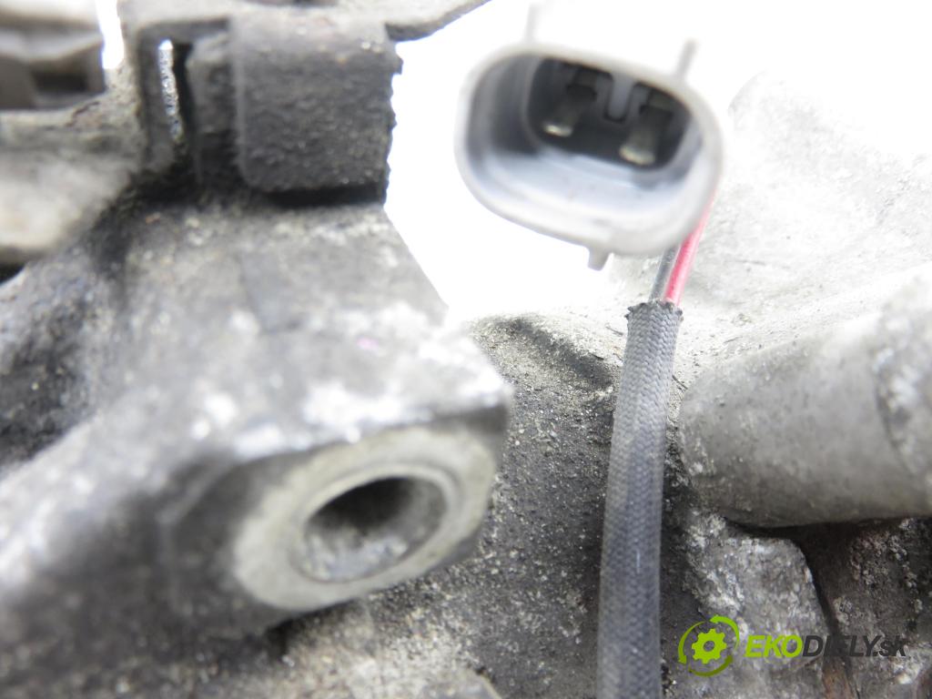 TOYOTA YARIS (_P1_) HB 2004 64,00 1.3 VVTi 87 - 2SZ-FE 1298,00 KOMPRESOR: klimatizácie 4472209463 (Kompresor klimatizácie)