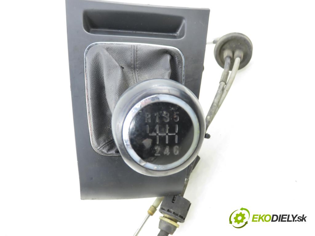 OPEL ZAFIRA B (A05) MINIVAN 2008 92,00 1.7 CDTI - A 17 DTR 1686,00 ZVEDÁK: