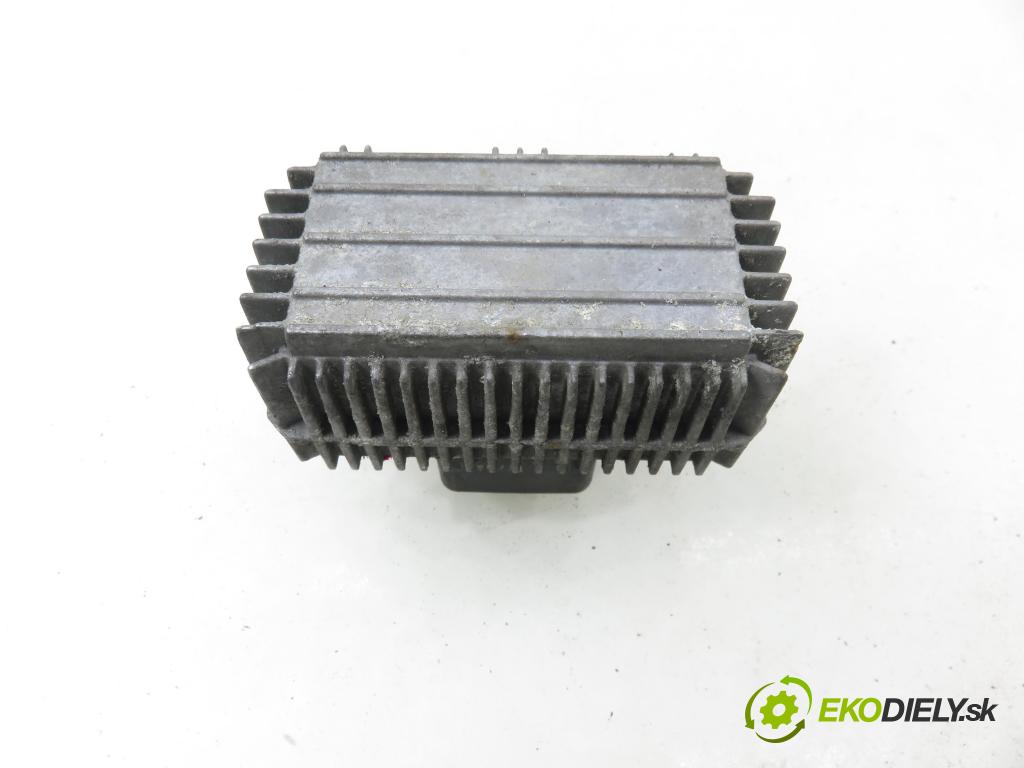 OPEL ZAFIRA B (A05) MINIVAN 2008 92,00 1.7 CDTI - A 17 DTR 1686,00 RELÉ: JÚN: 55354141 ; 51299018B