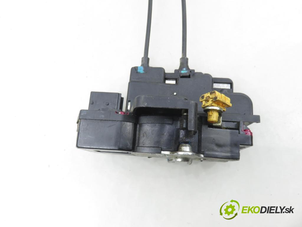 CHEVROLET CAPTIVA (C100, C140) SUV 2007 110,00 2.0 D 4WD 1991,00 zámok