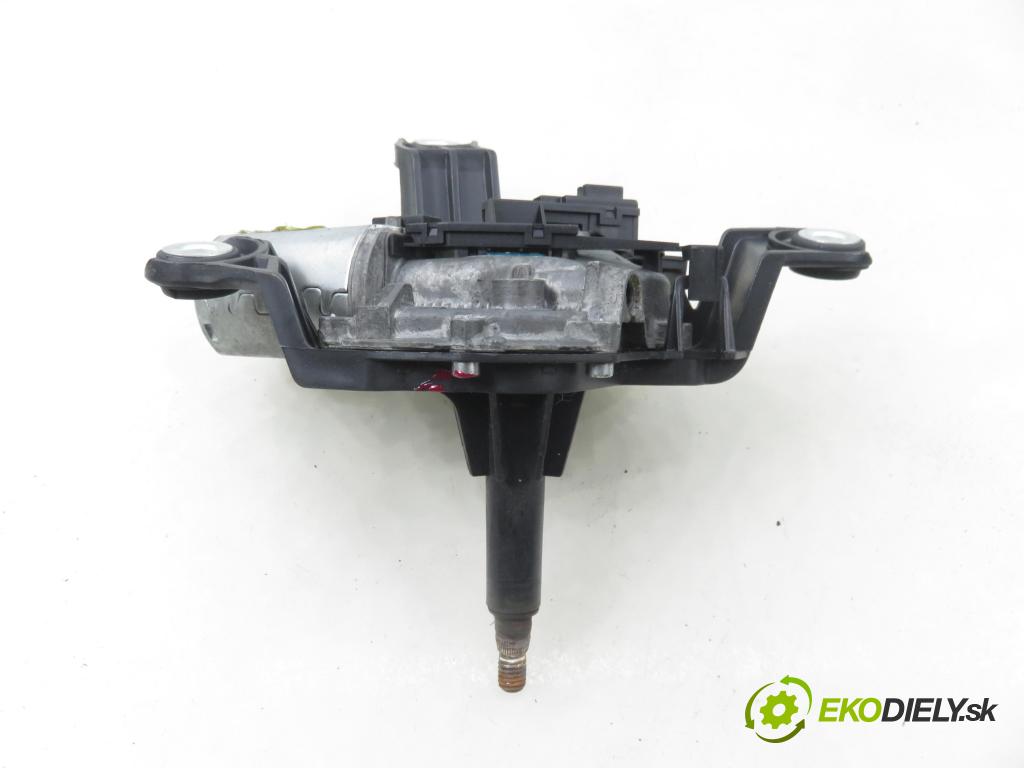 TOYOTA YARIS (_P1_) HB 2004 64,00 1.3 VVTi 87 - 2SZ-FE 1298,00 Motorček stierače zadné 851300D010 ; 53014212