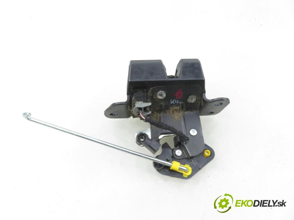 CHEVROLET CAPTIVA (C100, C140) SUV 2007 110,00 2.0 D 4WD 1991,00 zámok dverí kufor EL. 96491181