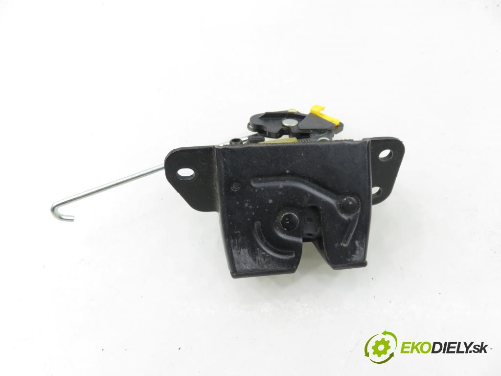 CHEVROLET CAPTIVA (C100, C140) SUV 2007 110,00 2.0 D 4WD 1991,00 zámok dverí kufor EL. 96491181