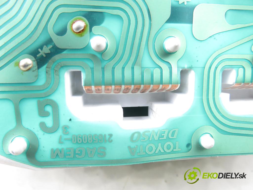 TOYOTA YARIS (_P1_) HB 2002 50,00 1.0 VVT- i 68 - 1SZ-FE 998,00 Prístrojovka elektrický 838000D010