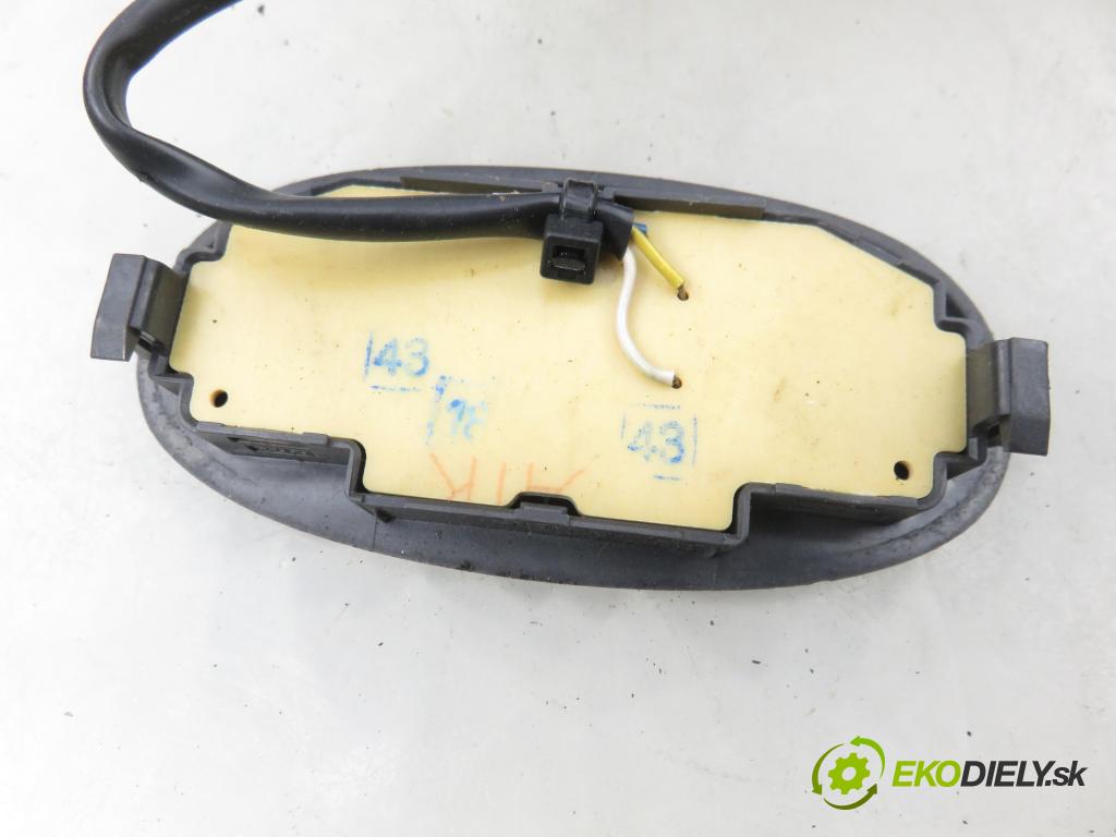 TOYOTA YARIS (_P1_) HB 2002 50,00 1.0 VVT- i 68 - 1SZ-FE 998,00 Prístrojovka elektrický 838000D010