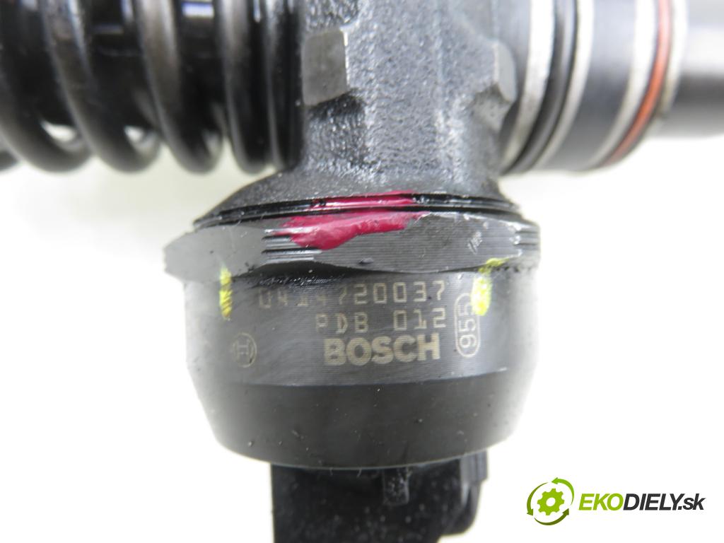 SKODA FABIA I (6Y2) HB 2003 74,00 1.9 TDI PD 100 - ATD 1896,00 vstříkovač 038130073AJ ; 0414720037 (Vstřikovač paliva)