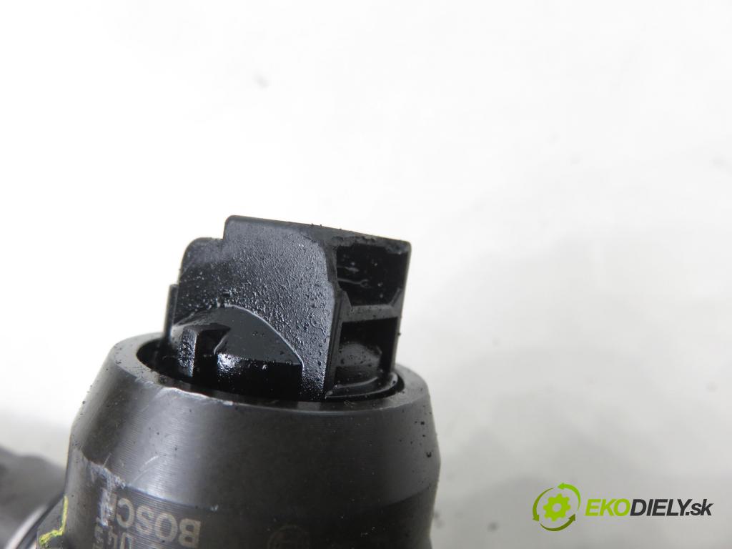 SEAT LEON (1P1) HB 2007 77,00 1.9 TDI - BLS 1896,00 vstříkovač 038130073BN ; 0414720313 (Vstřikovač paliva)