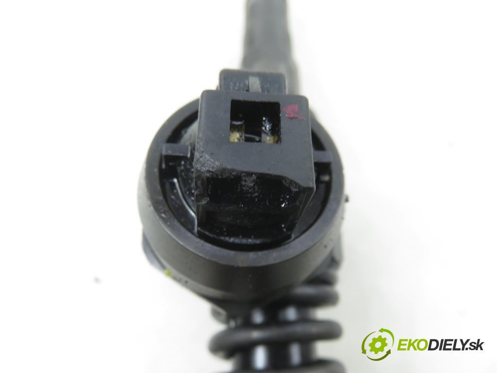 SEAT LEON (1P1) HB 2007 77,00 1.9 TDI - BLS 1896,00 vstříkovač 038130073BN ; 0414720313 (Vstřikovač paliva)