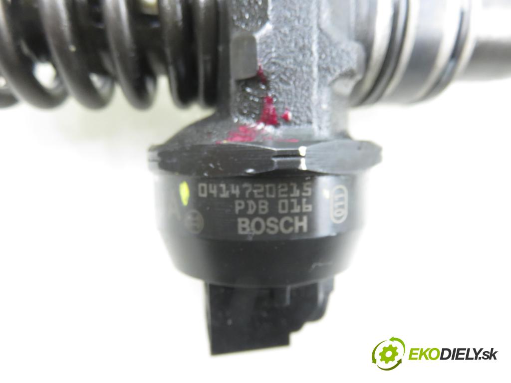 VW TOURAN (1T1, 1T2) MINIVAN 2004 74,00 1.9 TDI PD 100 - AVQ 1896,00 vstříkovač 038130073AG ; 0414720215 (Vstřikovač paliva)