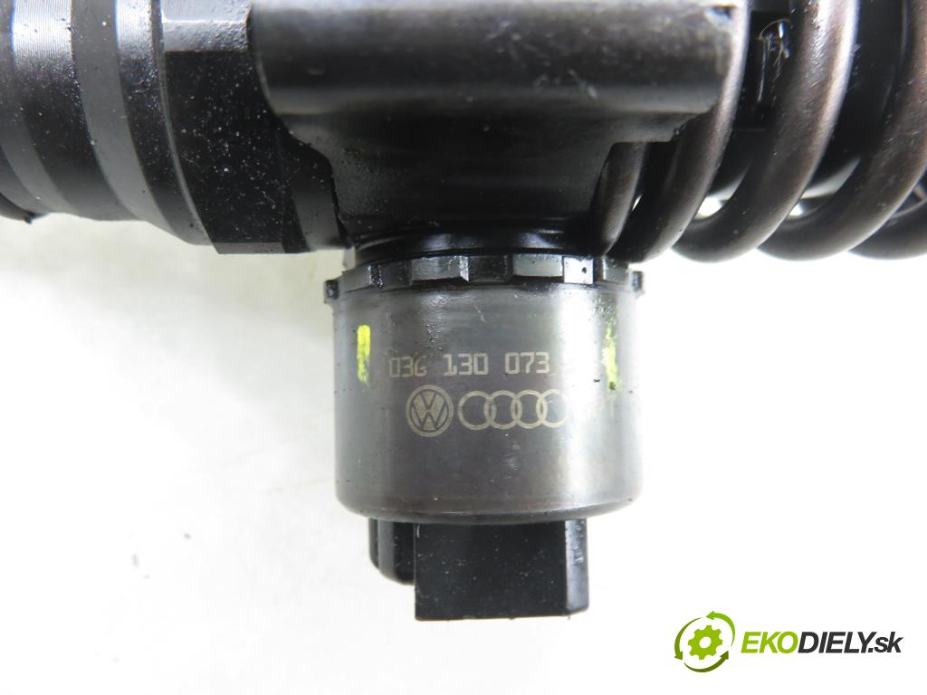 AUDI A3 (8P1) HB 2003 103,00 2.0 TDI PD 16V 140 1968,00 Vstrekovač 03G130073B ; 0414720402 (Vstrekovač paliva)