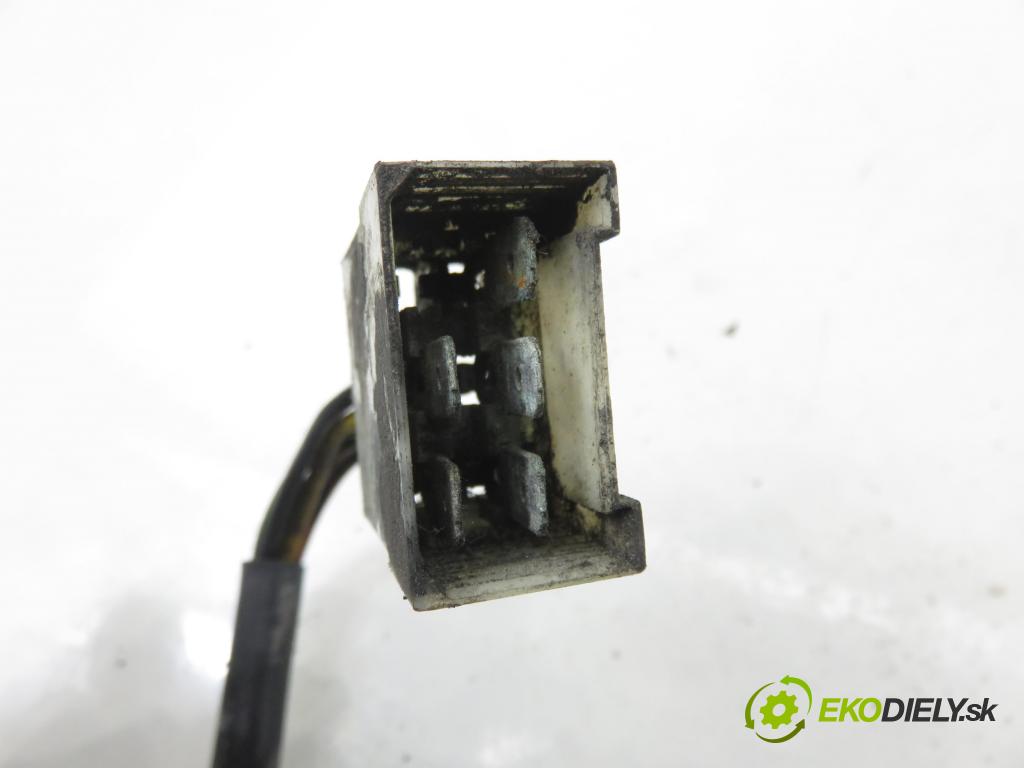 VW LT 28-46 II Skrzynia (2DA, 2DD, 2DH) FURGON 2002 80,00 2.5 TDI - ANJ 2461,00 Motorček stieračov predný 0390241345