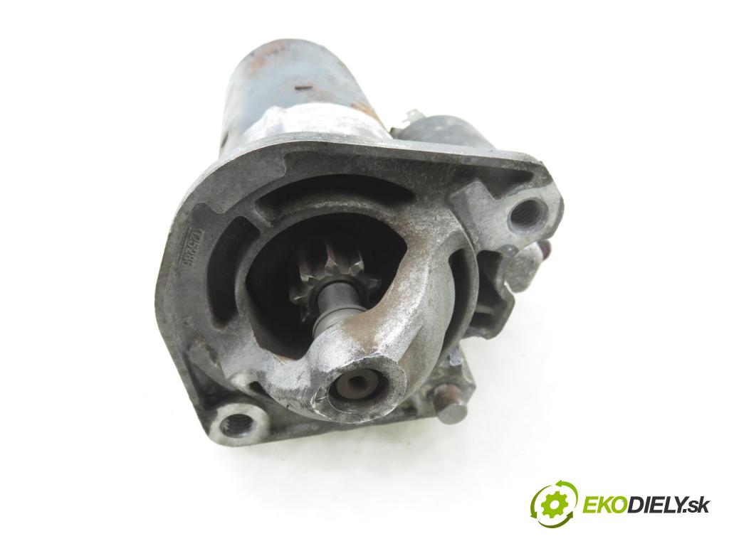 VOLVO V50 (MW) KOMBI 2005 103,00 2.4 - B 5244 S5 2435,00 startér  (Startér)