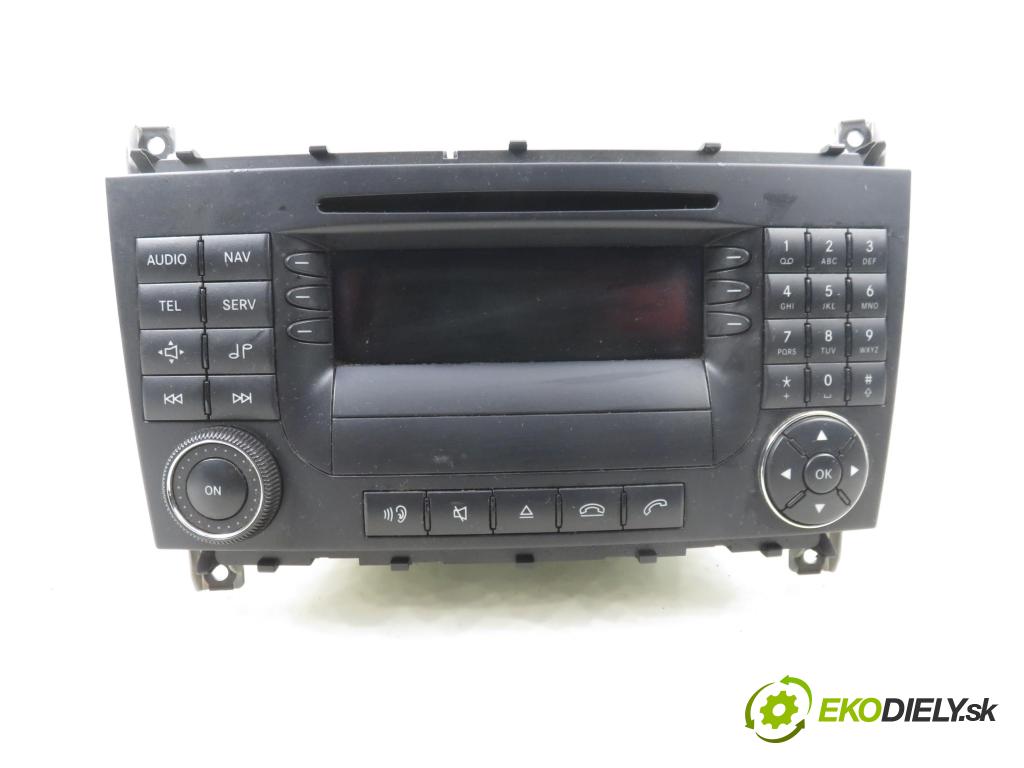 MERCEDES-BENZ KLASA C T-Model (S203) KOMBI 2005 90,00 C 200 CDI (203.207) 122 - OM 646.962 2148,00 RADIO CD 2038703489 ; 2038270062