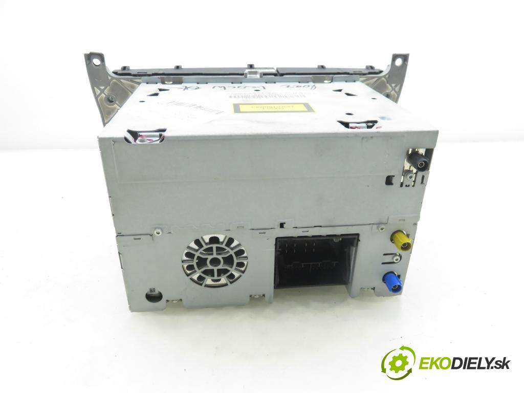 MERCEDES-BENZ KLASA C T-Model (S203) KOMBI 2005 90,00 C 200 CDI (203.207) 122 - OM 646.962 2148,00 RADIO CD 2038703489 ; 2038270062