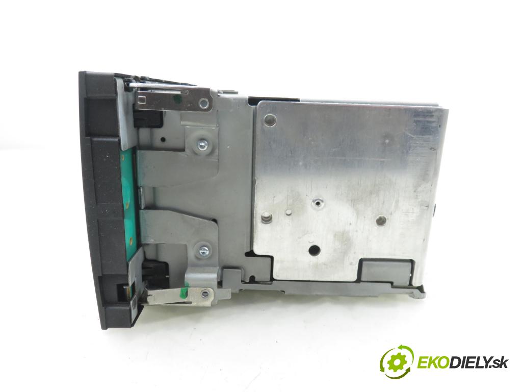 FORD TRANSIT Furgon (FA_ _) FURGON 2011 92,00 2.2 TDCi - CYFB 2198,00 RADIO CD 8C1T18C815AD