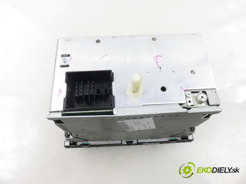 FORD TRANSIT Furgon (FA_ _) FURGON 2011 92,00 2.2 TDCi - CYFB 2198,00 RADIO CD 8C1T18C815AD