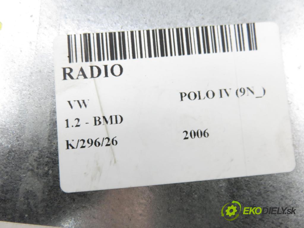 VW POLO (9N_) HB 2006 40,00 1.2 - BMD 1198,00 RADIO 6Q0035152A