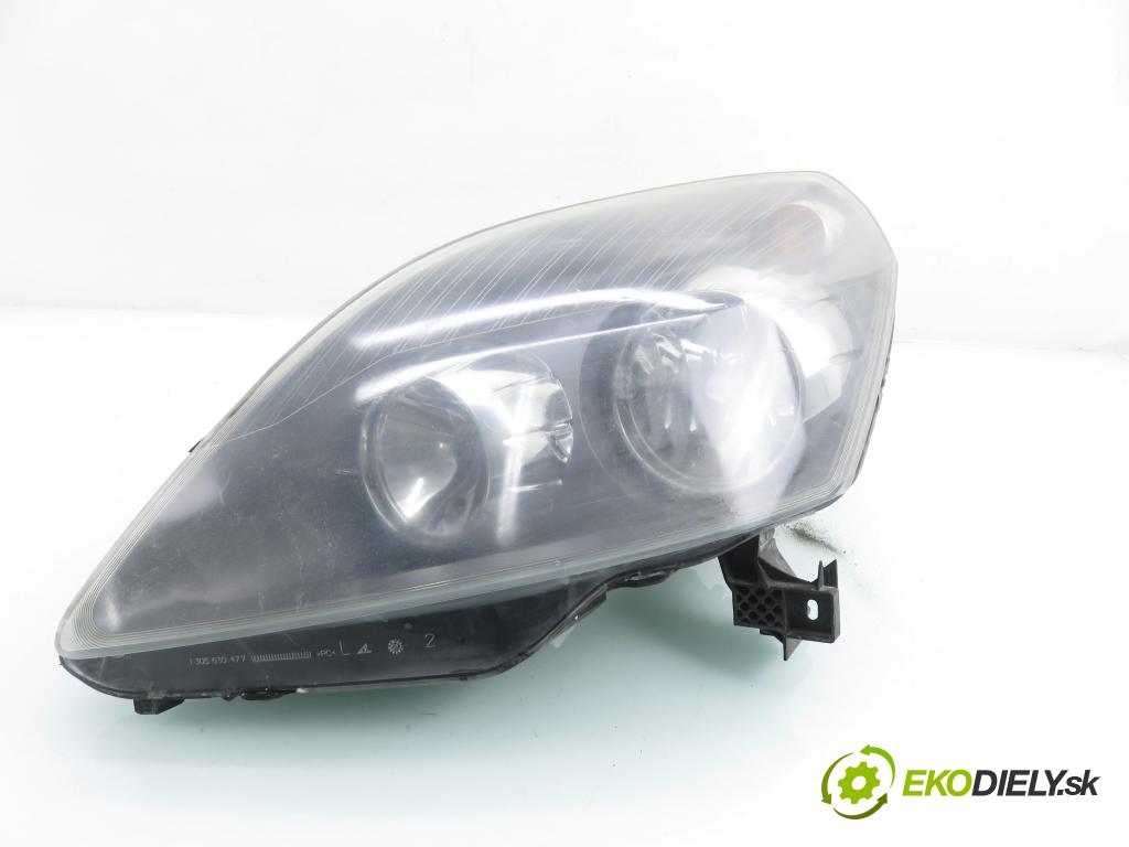 OPEL ZAFIRA B (A05) MINIVAN 2008 92,00 1.7 CDTI - A 17 DTR 1686,00 Svetlo LP 13252472 ; 13252472LH