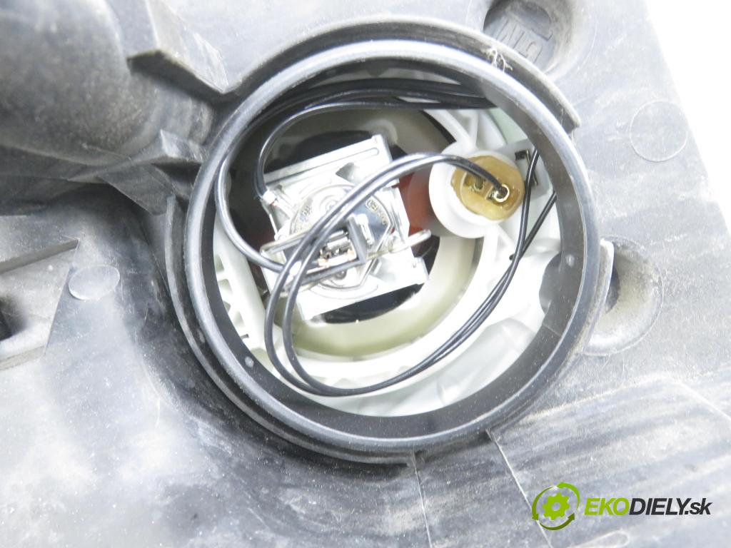 OPEL ZAFIRA B (A05) MINIVAN 2008 92,00 1.7 CDTI - A 17 DTR 1686,00 Svetlo LP 13252472 ; 13252472LH