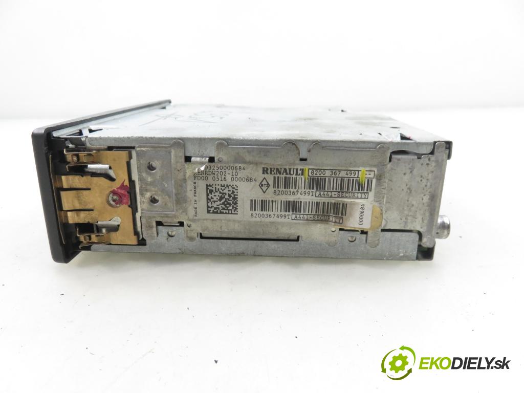 RENAULT ESPACE IV (JK0/1_) MINIVAN 2005 85,00 1.9 dCi 116 - F9Q 820 1870,00 RADIO CD 8200367499