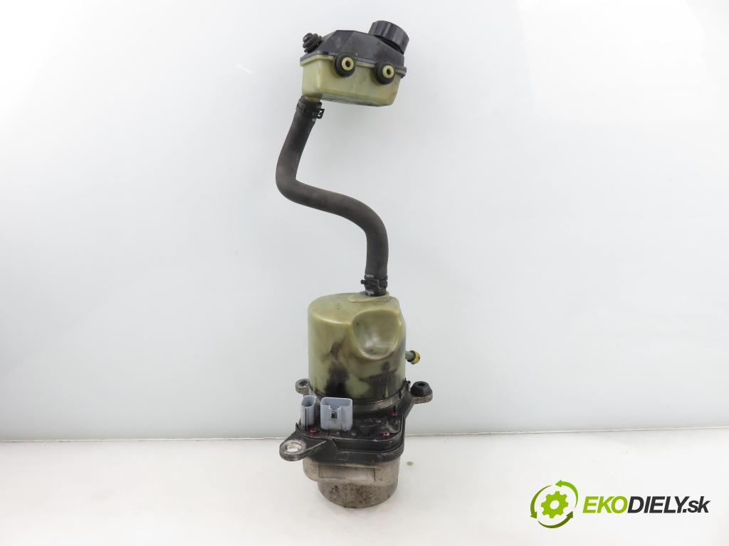 VOLVO V50 (MW) KOMBI 2005 103,00 2.4 - B 5244 S5 2435,00 pumpa servočerpadlo HYD-EL. 30714074 ; 4N513K514DJ