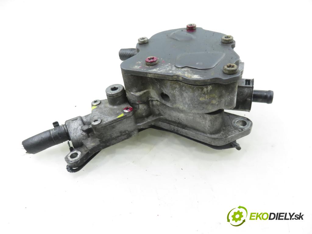 SEAT LEON (1P1) HB 2007 77,00 1.9 TDI - BLS 1896,00 Pumpa vákuová 038145209N