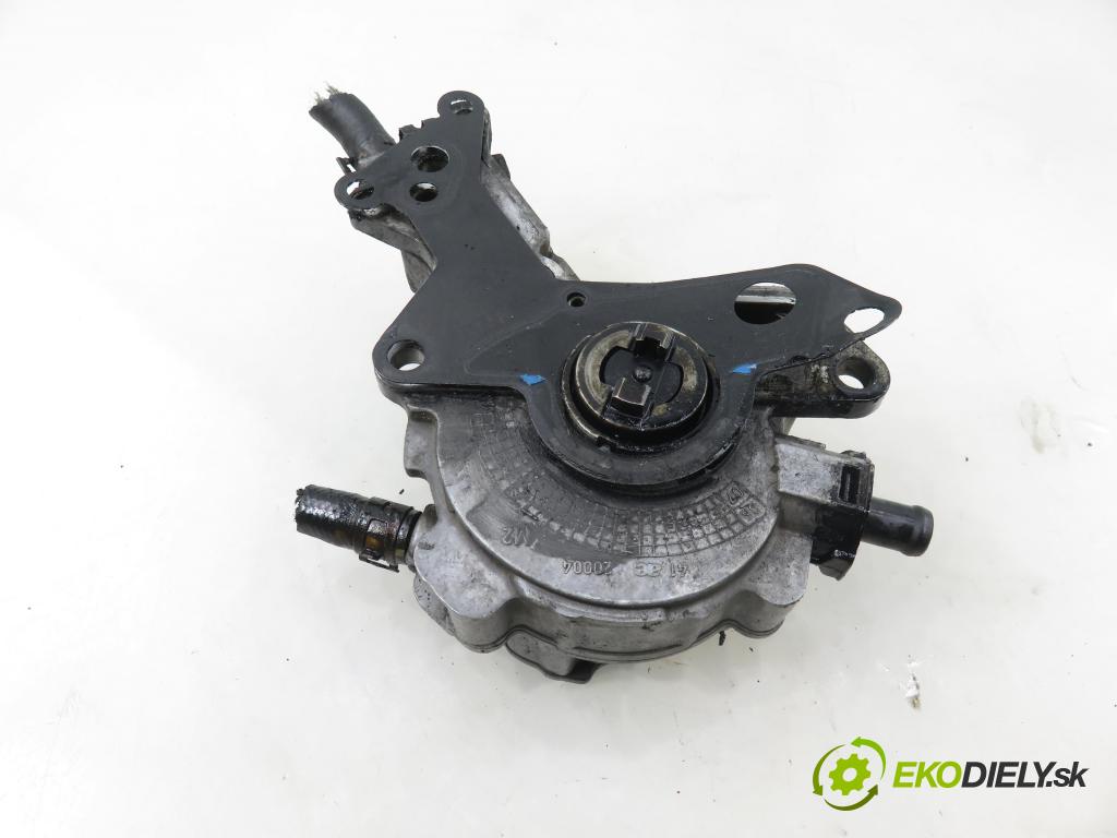 SEAT LEON (1P1) HB 2007 77,00 1.9 TDI - BLS 1896,00 Pumpa vákuová 038145209N