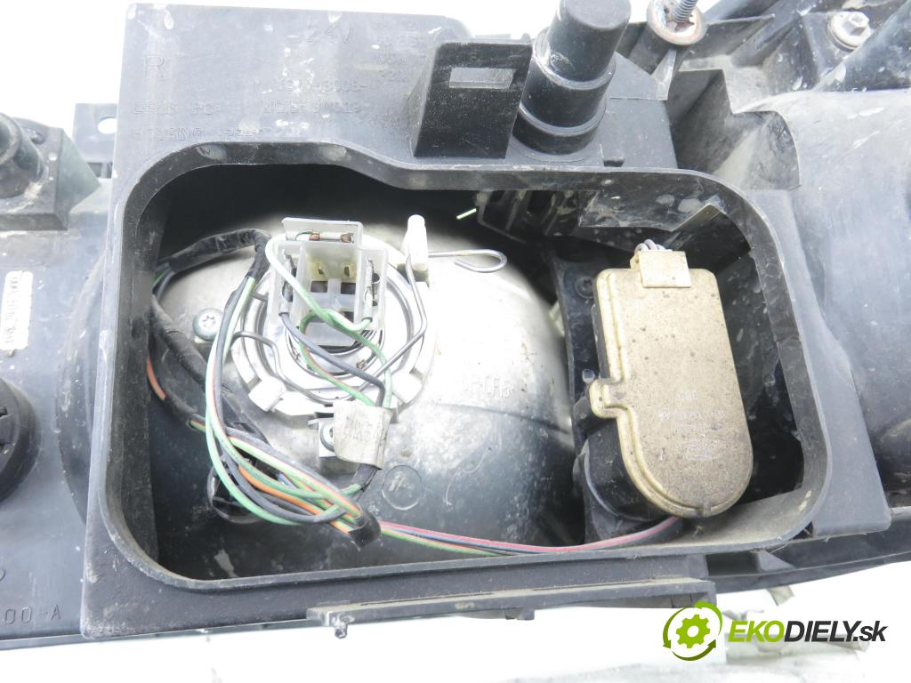 FORD TRANSIT Furgon (FA_ _) FURGON 2000 66,00 2.4 DI (FAA_, FAB_, FAC_, FAD_) - D2FA 2402,00 Svetlo PP